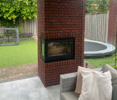 Contura-i8-hoek-buiten_380x326_acf_cropped