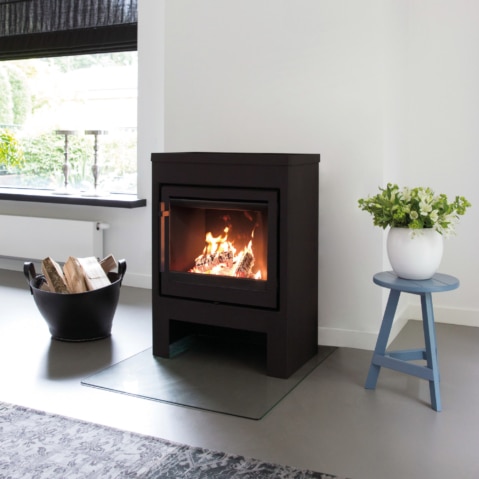 Buntfires Julius 7