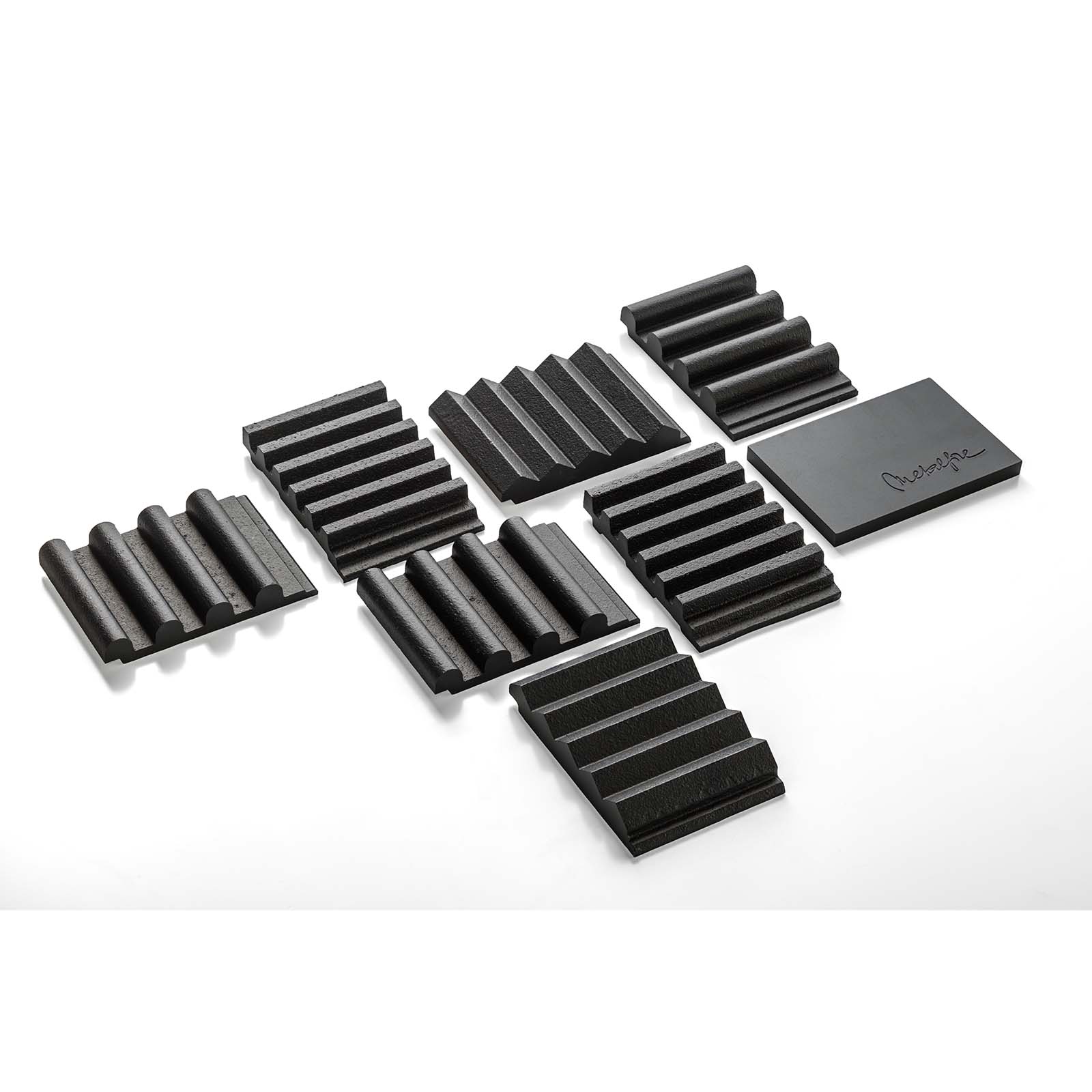 Metalfire-Interieur-Black